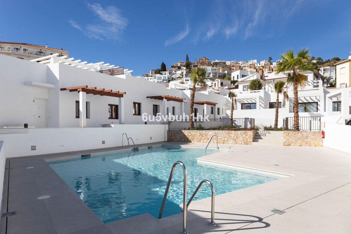 Duplex te koop in Nerja | 2 slaapkamers H5419675