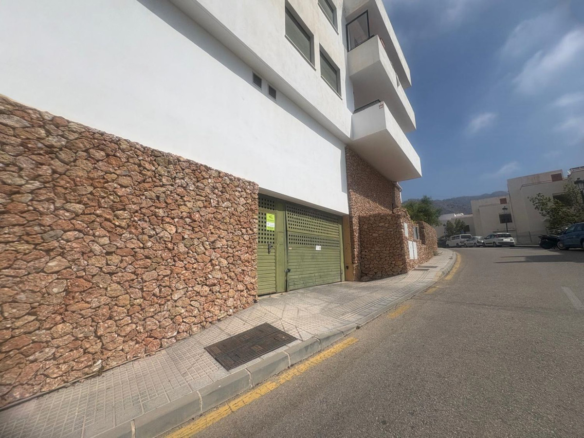 Property main view 33