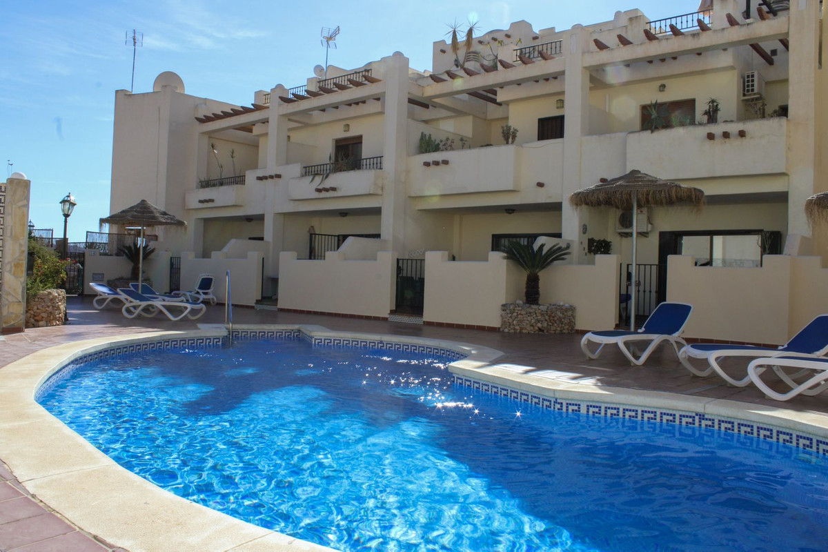 Geschakelde Woning te koop in Nerja | 3 slaapkamers H5525077