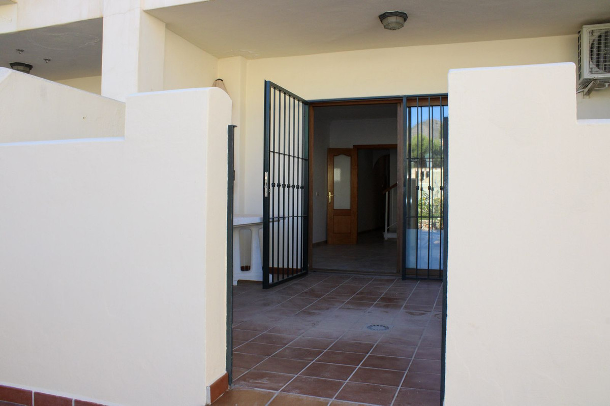 Geschakelde Woning te koop in Nerja | 3 slaapkamers H5525077