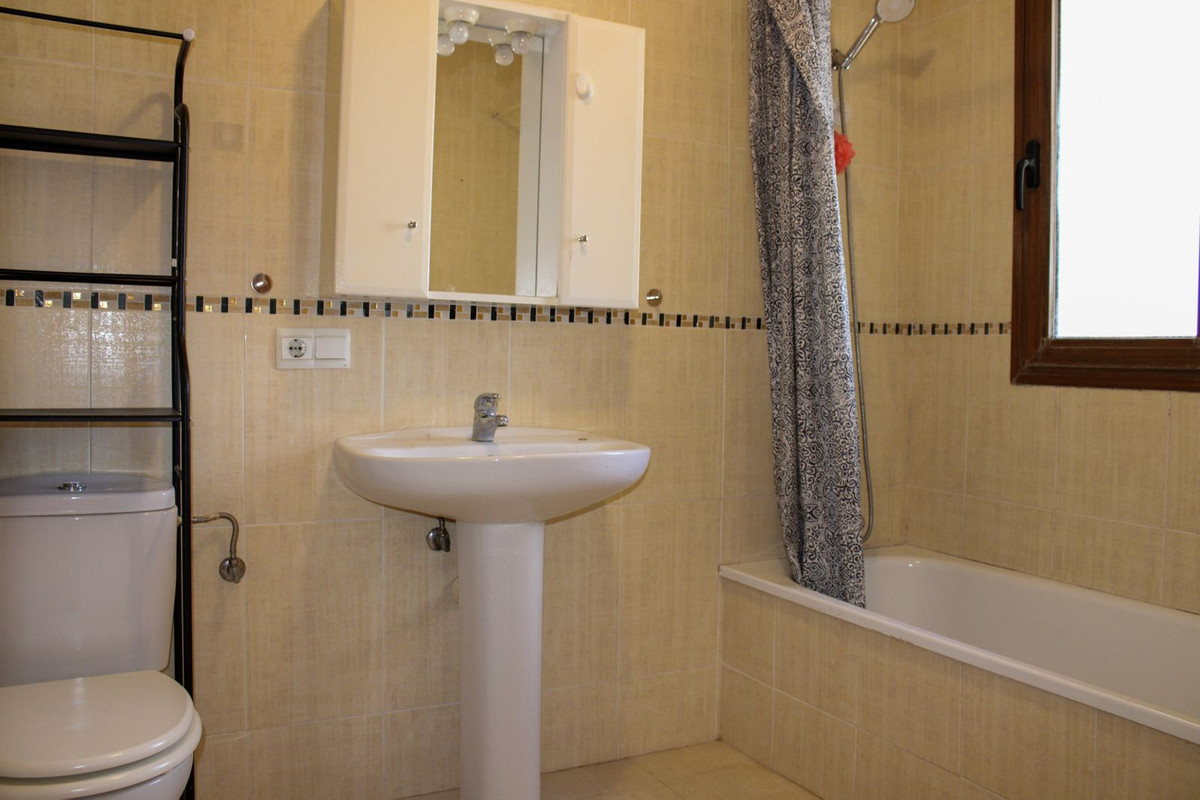 Geschakelde Woning te koop in Nerja | 3 slaapkamers H5525077