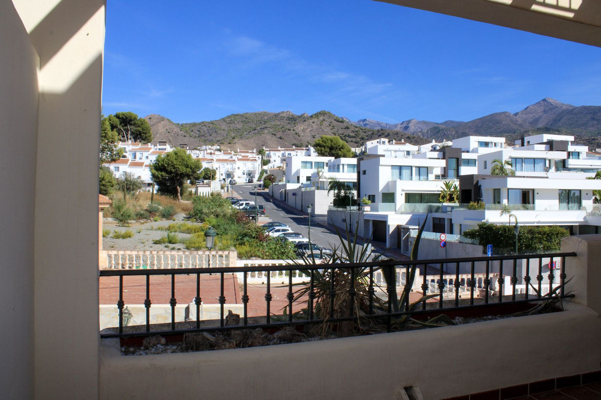 Geschakelde Woning te koop in Nerja | 3 slaapkamers H5525077