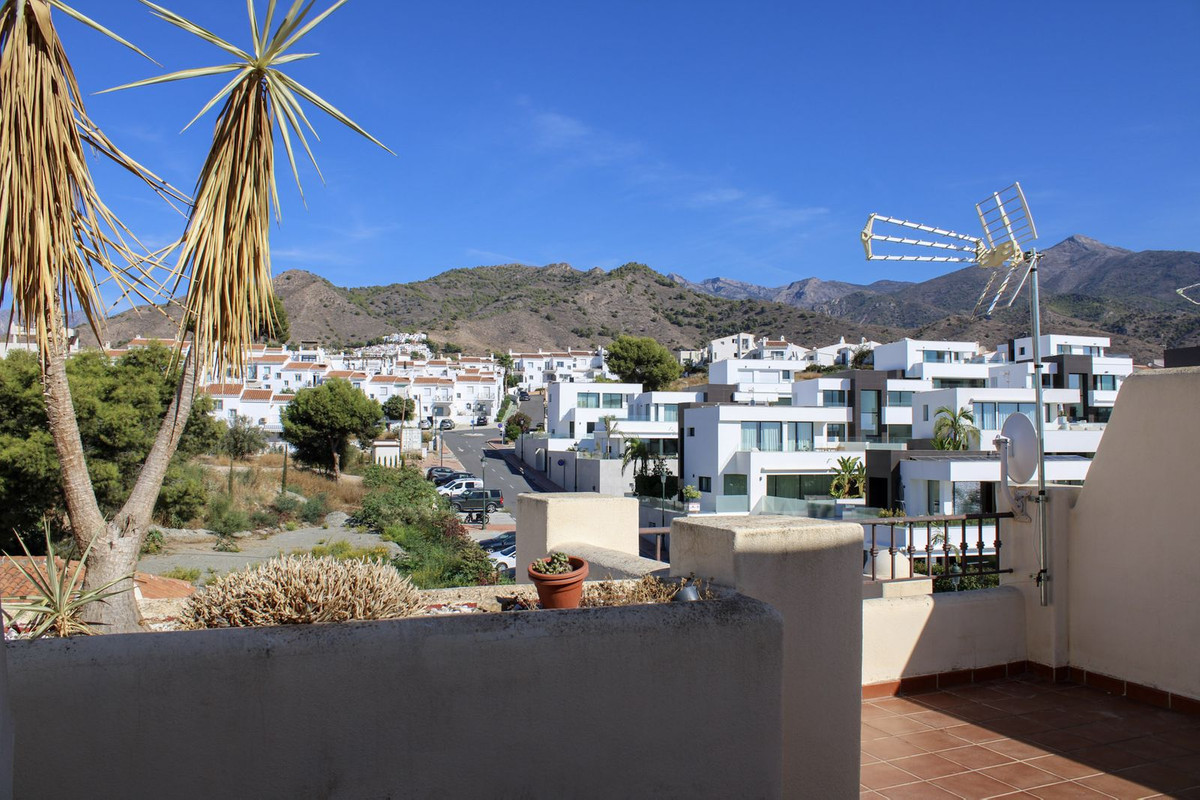 Geschakelde Woning te koop in Nerja | 3 slaapkamers H5525077