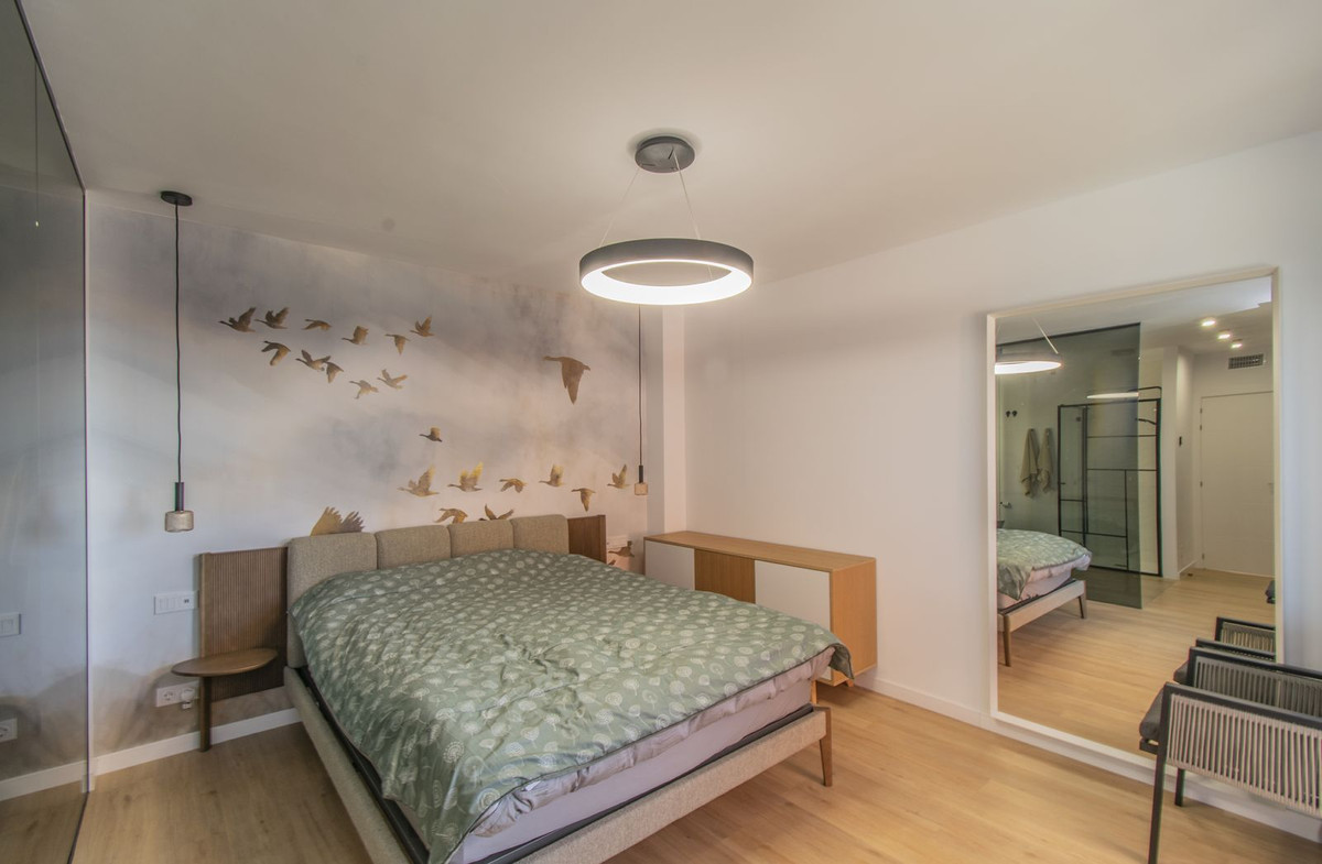 Penthouse in New Golden Mile-18