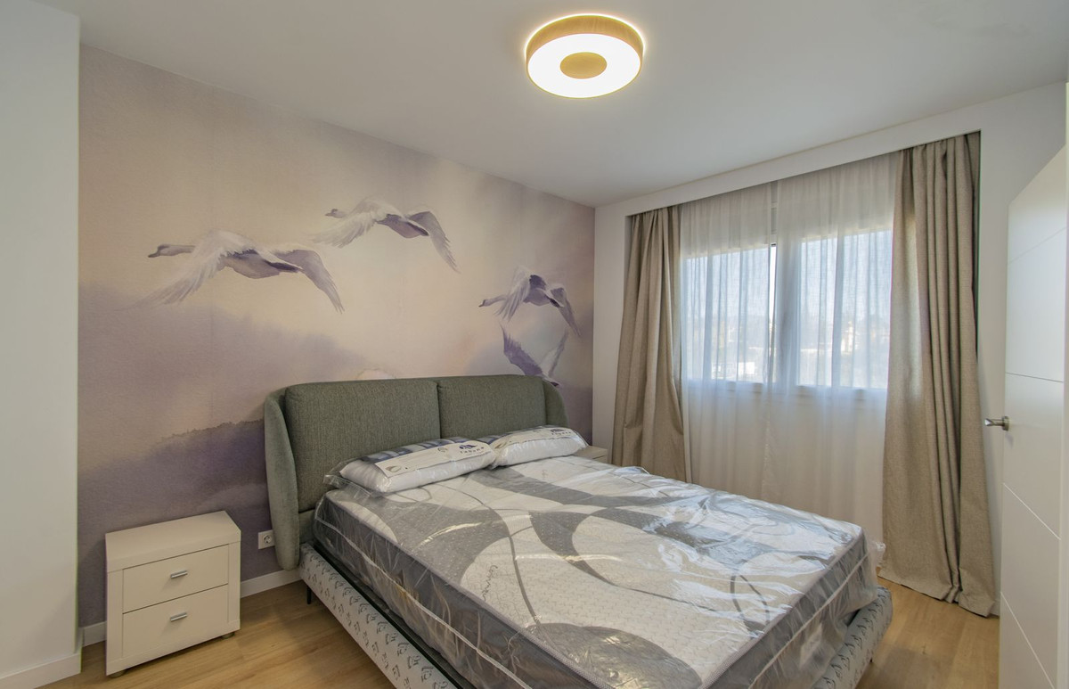 Penthouse in New Golden Mile-33