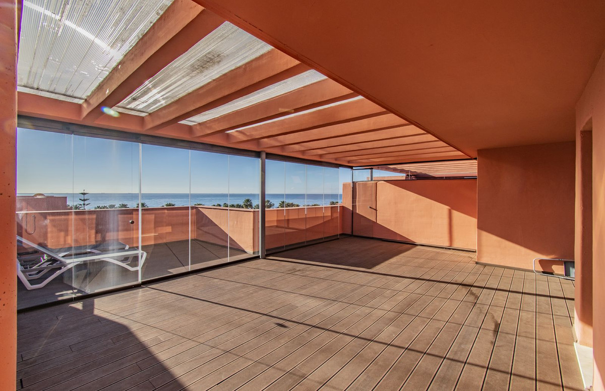 Penthouse in New Golden Mile-6