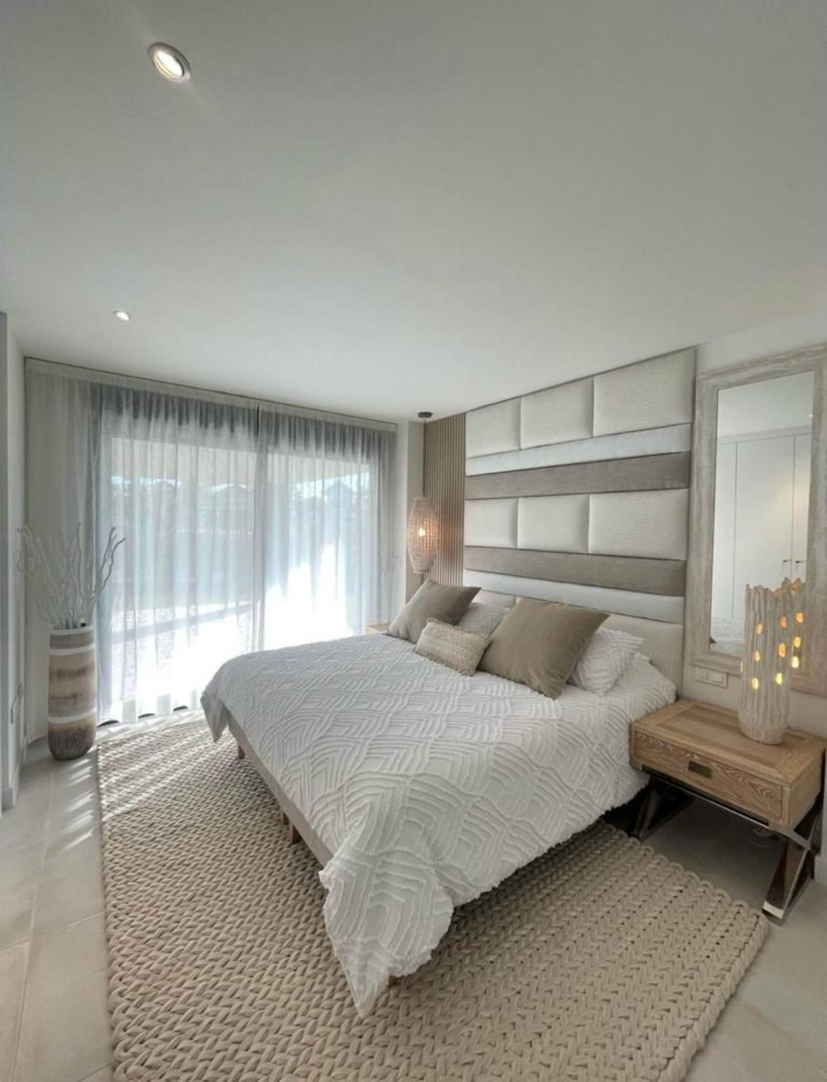 Tussenverdieping Appartement in New Golden Mile-12