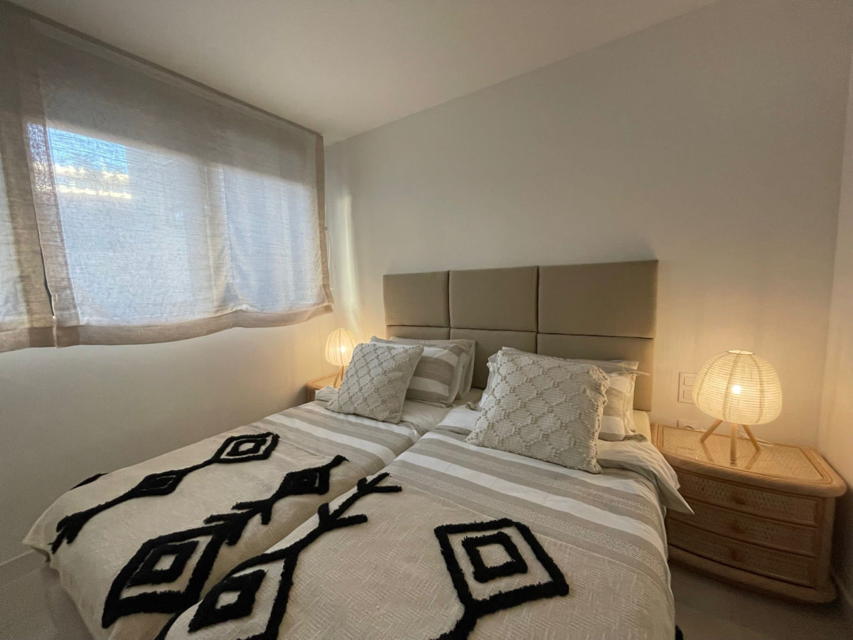 Tussenverdieping Appartement in New Golden Mile-13