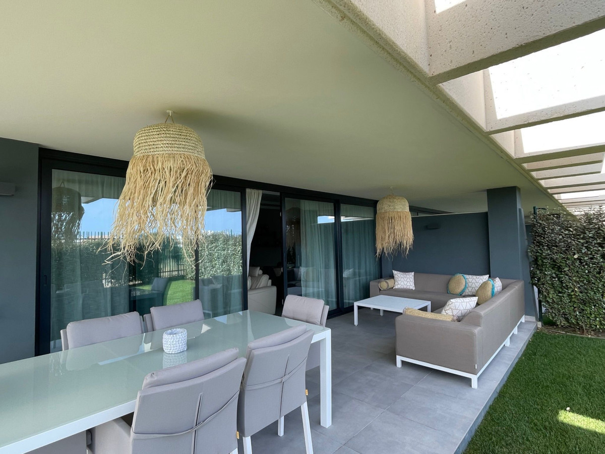 Tussenverdieping Appartement in New Golden Mile-7