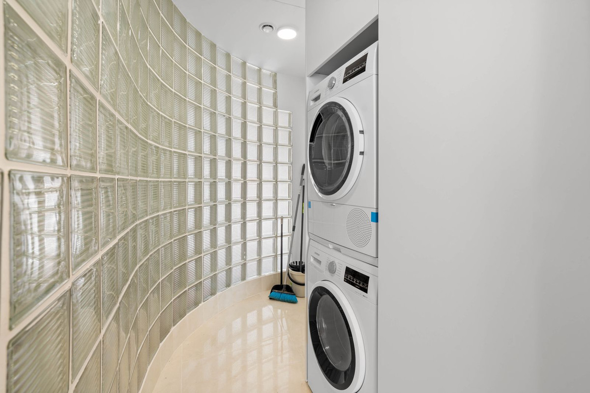 Tussenverdieping Appartement in New Golden Mile-21