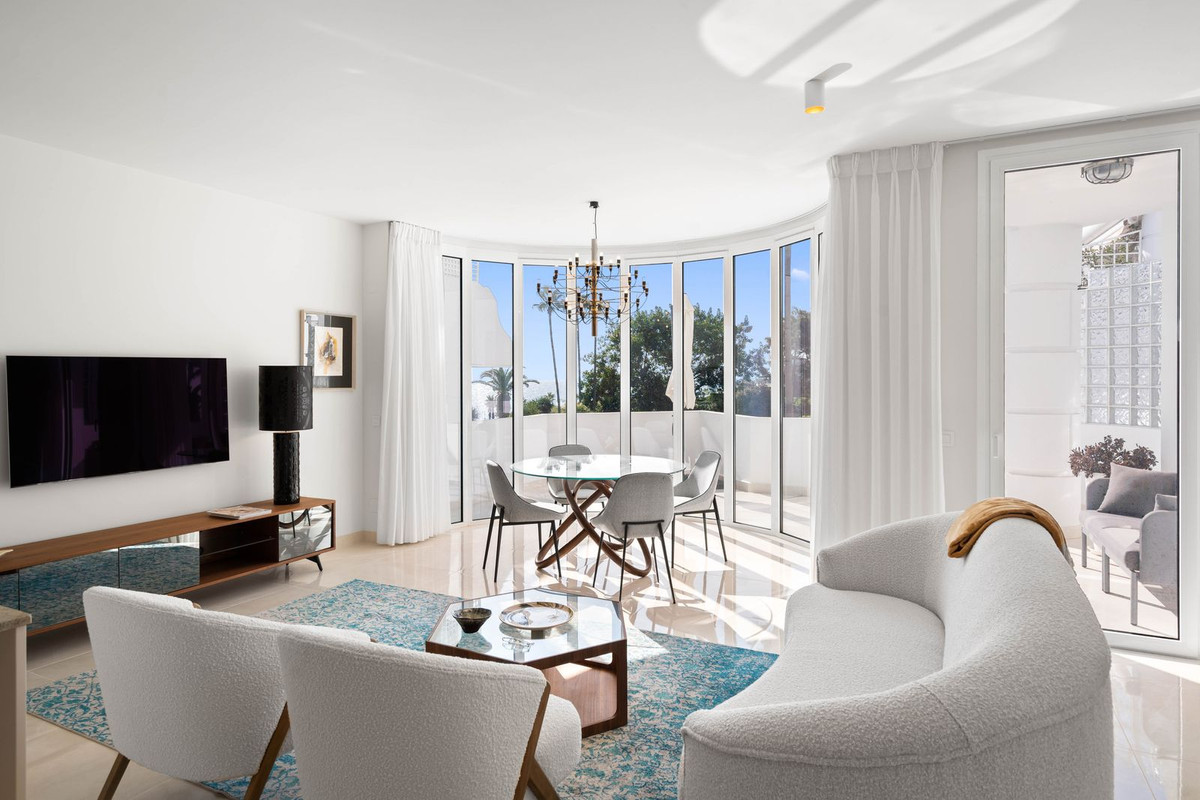 Tussenverdieping Appartement in New Golden Mile-5