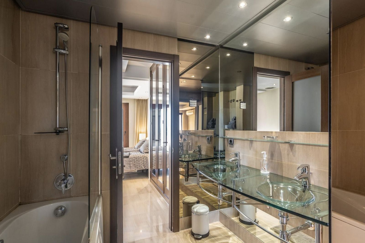 Property main view 16