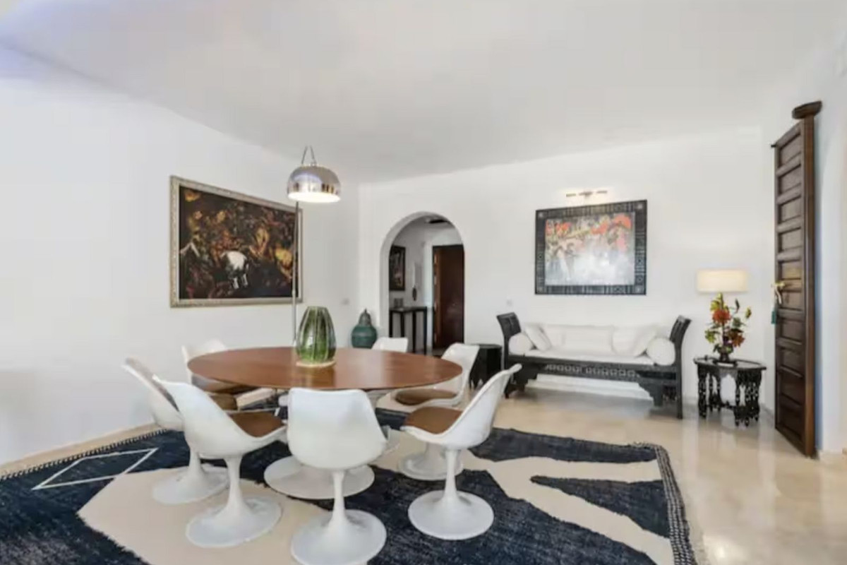 Penthouse in New Golden Mile-12