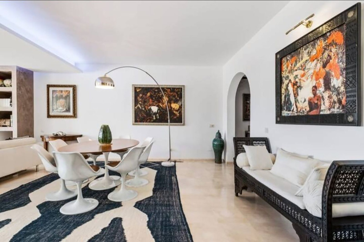 Penthouse in New Golden Mile-13
