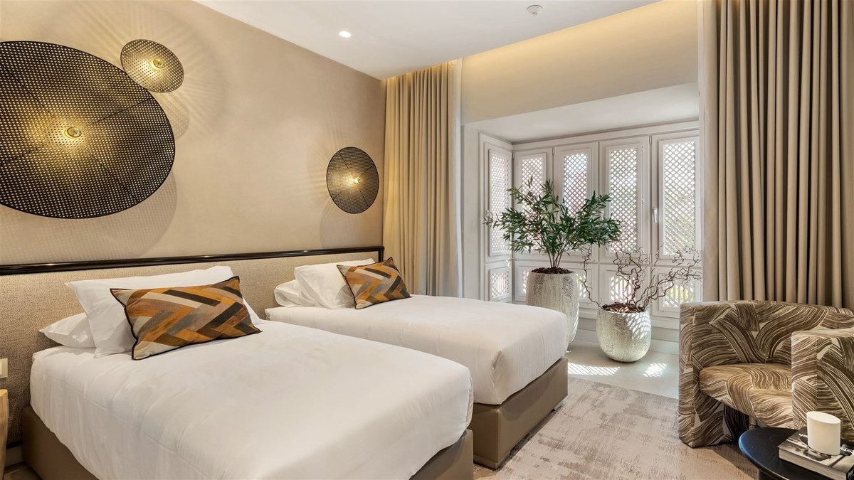 Property main view 25