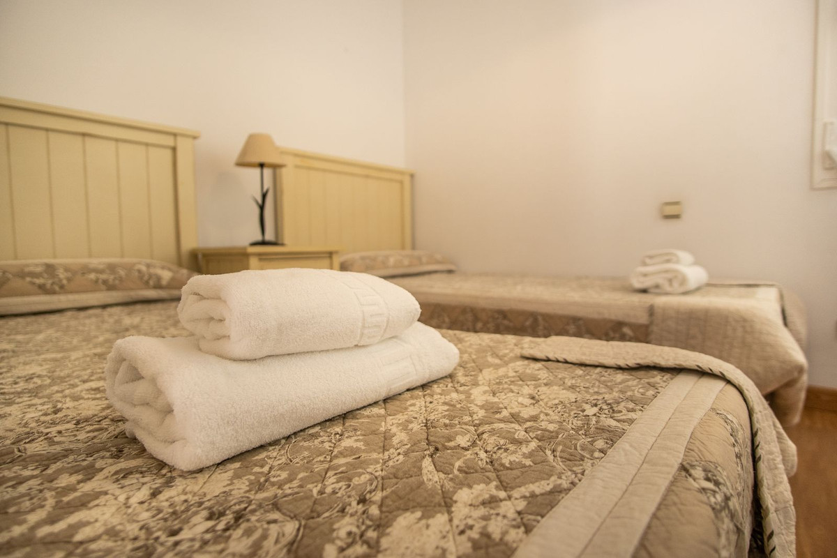 Tussenverdieping Appartement in New Golden Mile-12