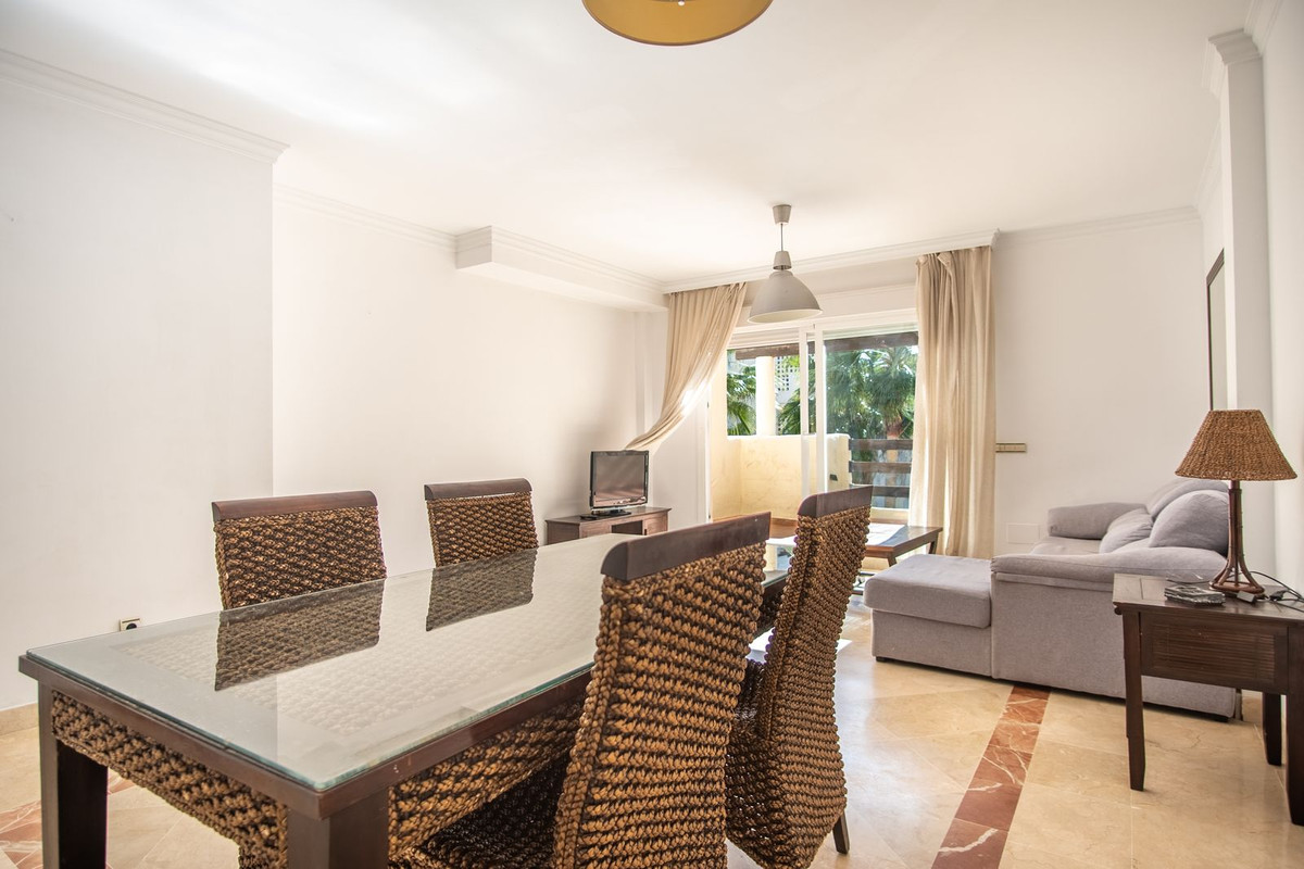 Tussenverdieping Appartement in New Golden Mile-16