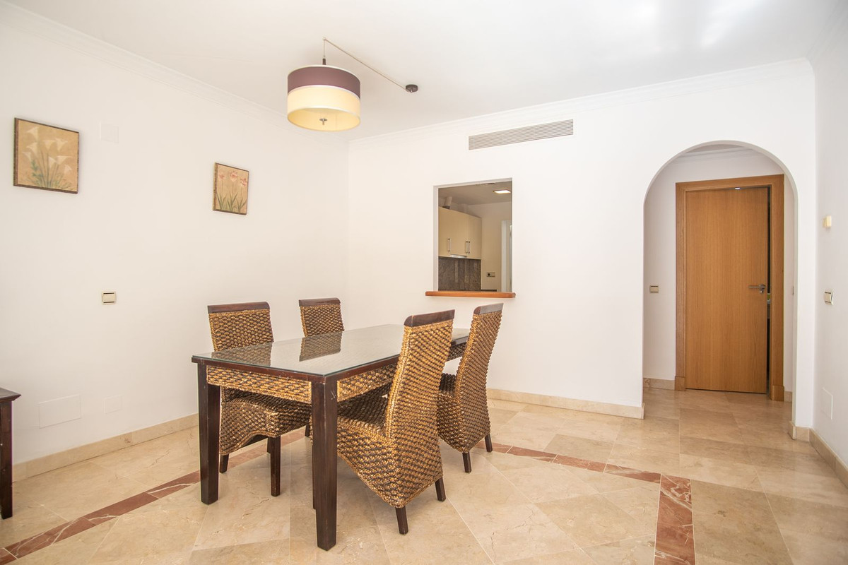 Tussenverdieping Appartement in New Golden Mile-25