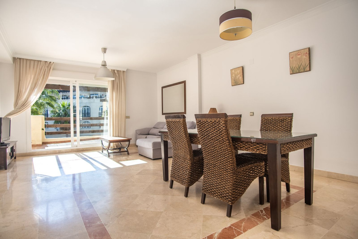 Tussenverdieping Appartement in New Golden Mile-5