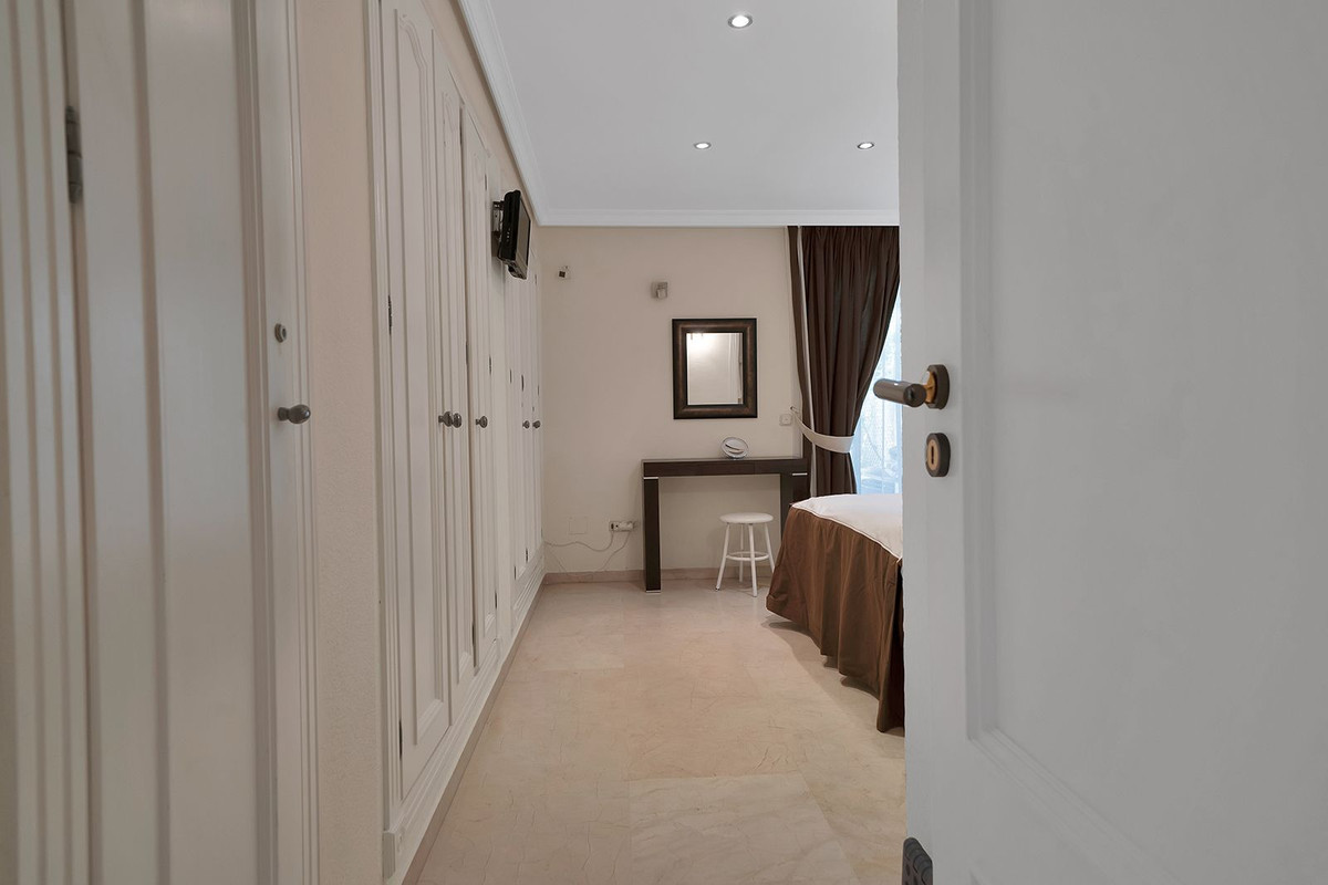 Property main view 18