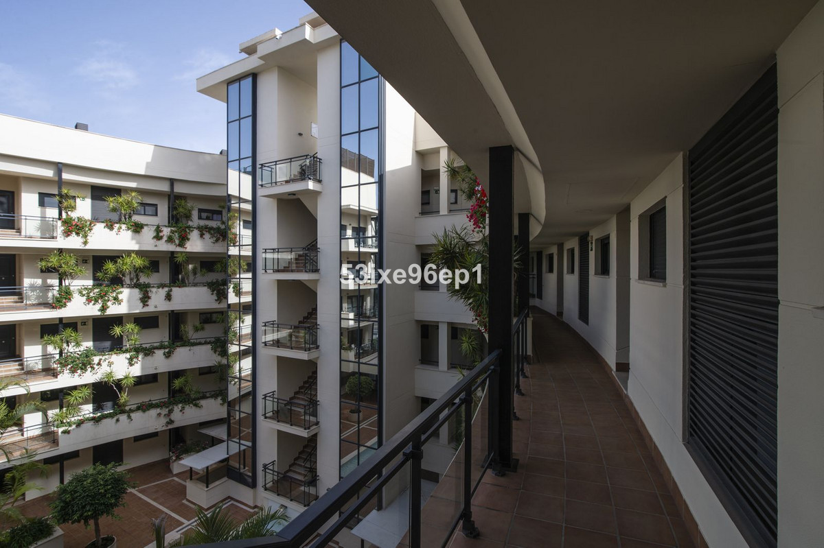 Appartement te koop in New Golden Mile | 2 slaapkamers H5019412