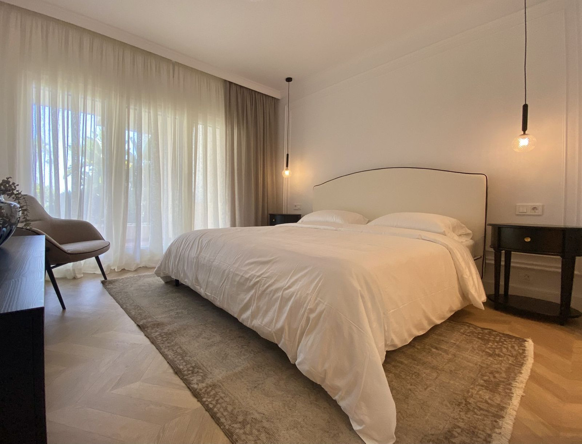Begane grond appartement in New Golden Mile-10