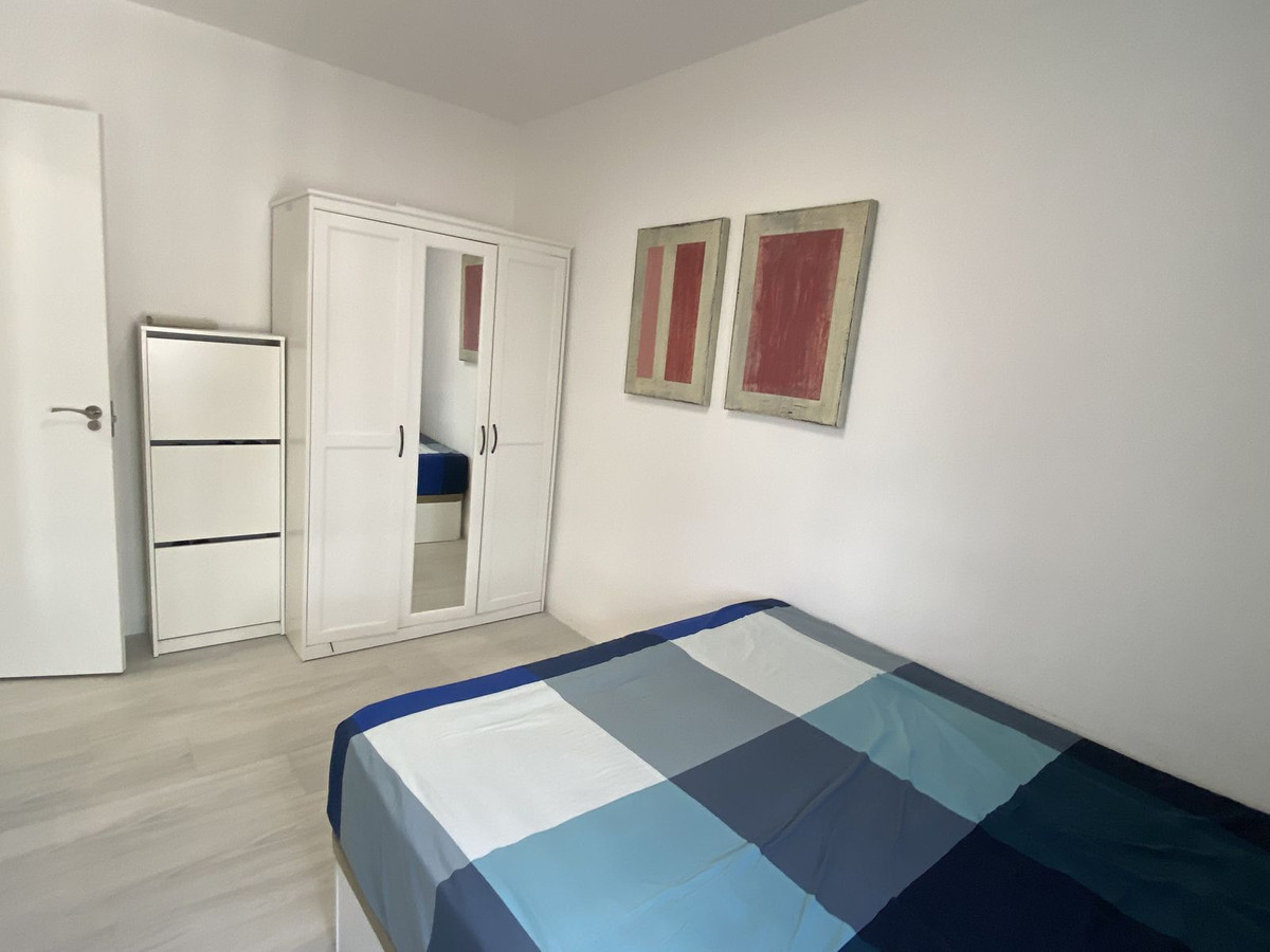 Tussenverdieping Appartement in New Golden Mile-18
