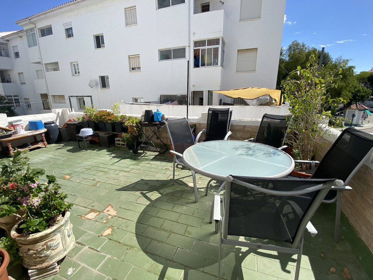 Tussenverdieping Appartement in New Golden Mile-20