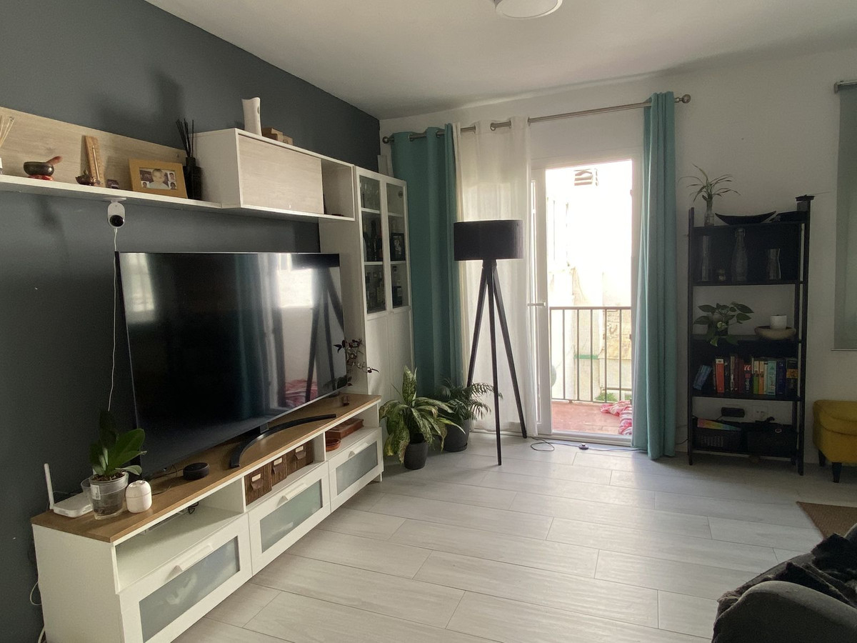Tussenverdieping Appartement in New Golden Mile-4
