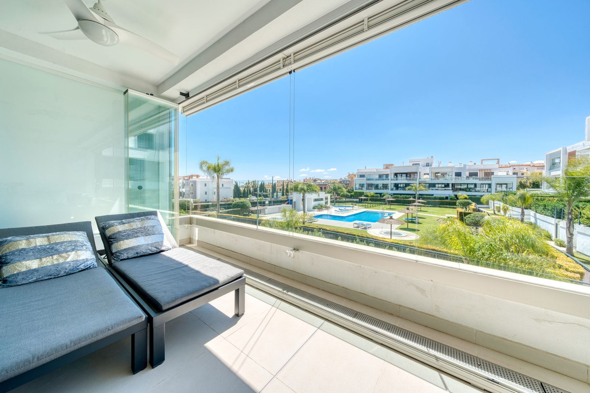 Tussenverdieping Appartement in New Golden Mile-16