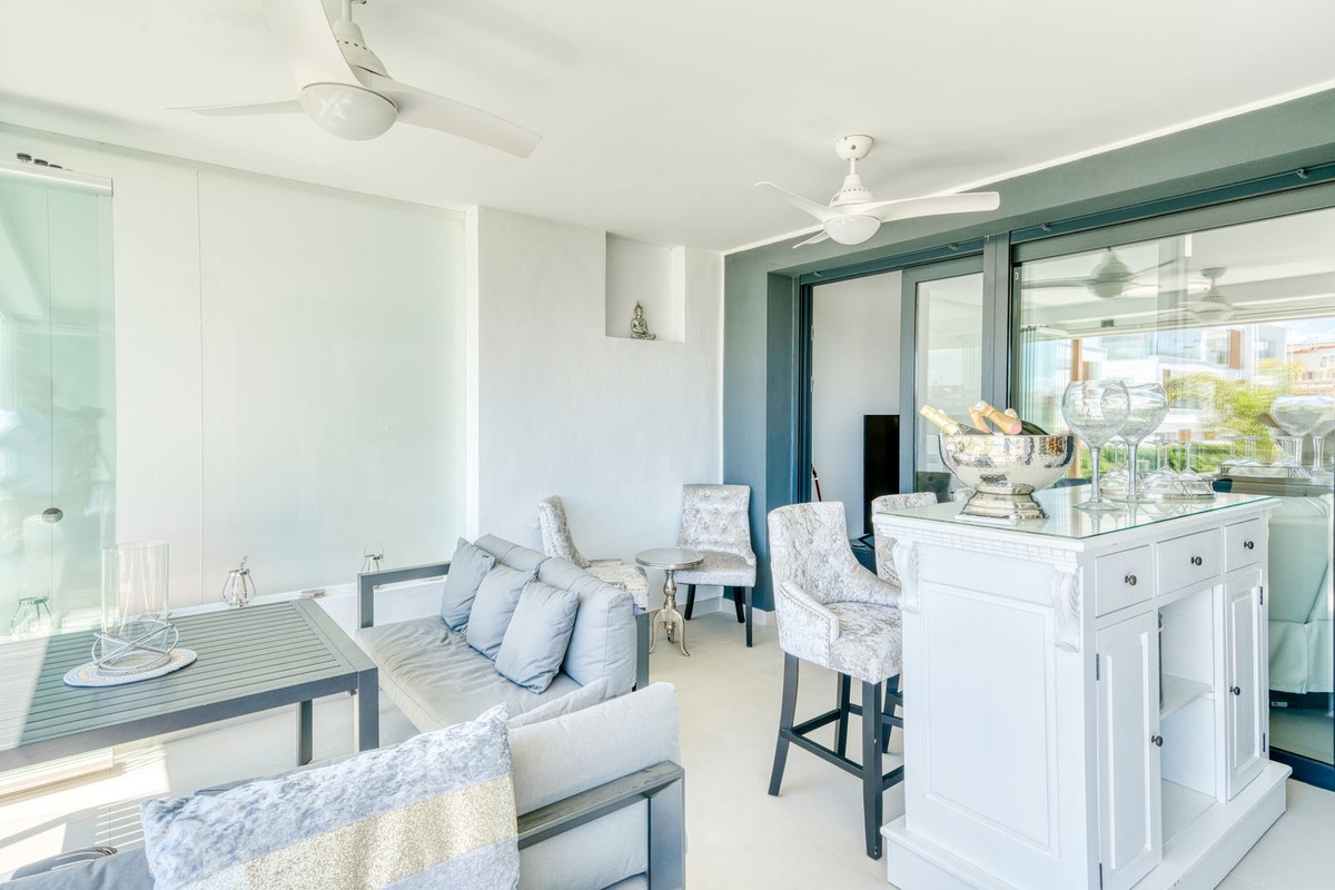 Tussenverdieping Appartement in New Golden Mile-20