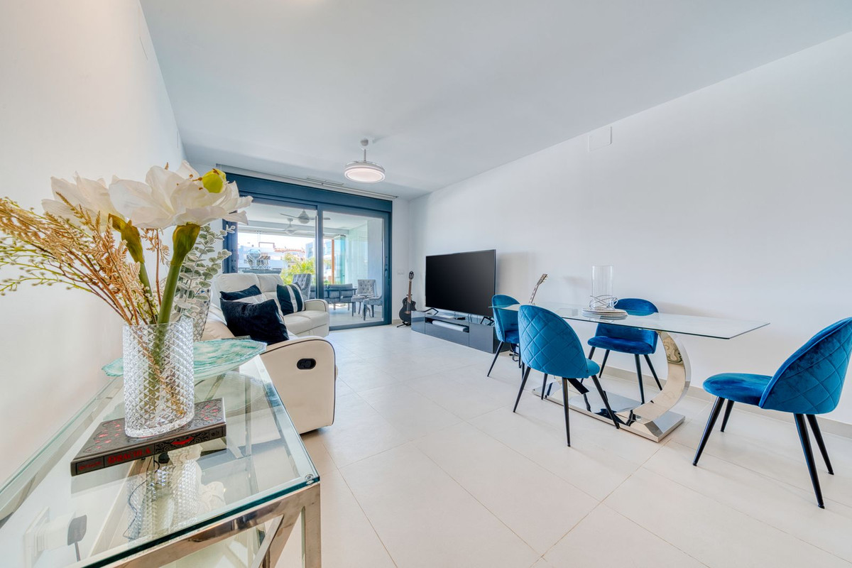 Tussenverdieping Appartement in New Golden Mile-7