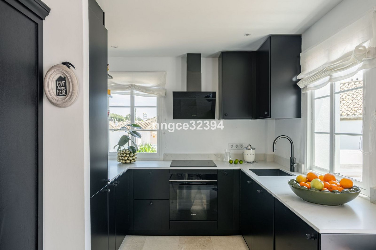Penthouse in Benamara-4