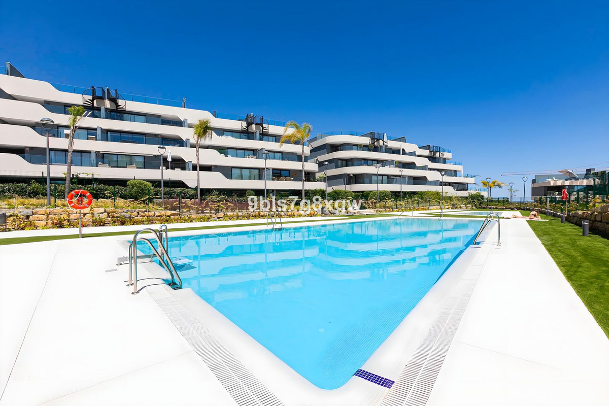 Appartement te koop in New Golden Mile | 3 slaapkamers H5048293
