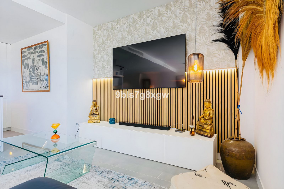 Appartement te koop in New Golden Mile | 3 slaapkamers H5048293