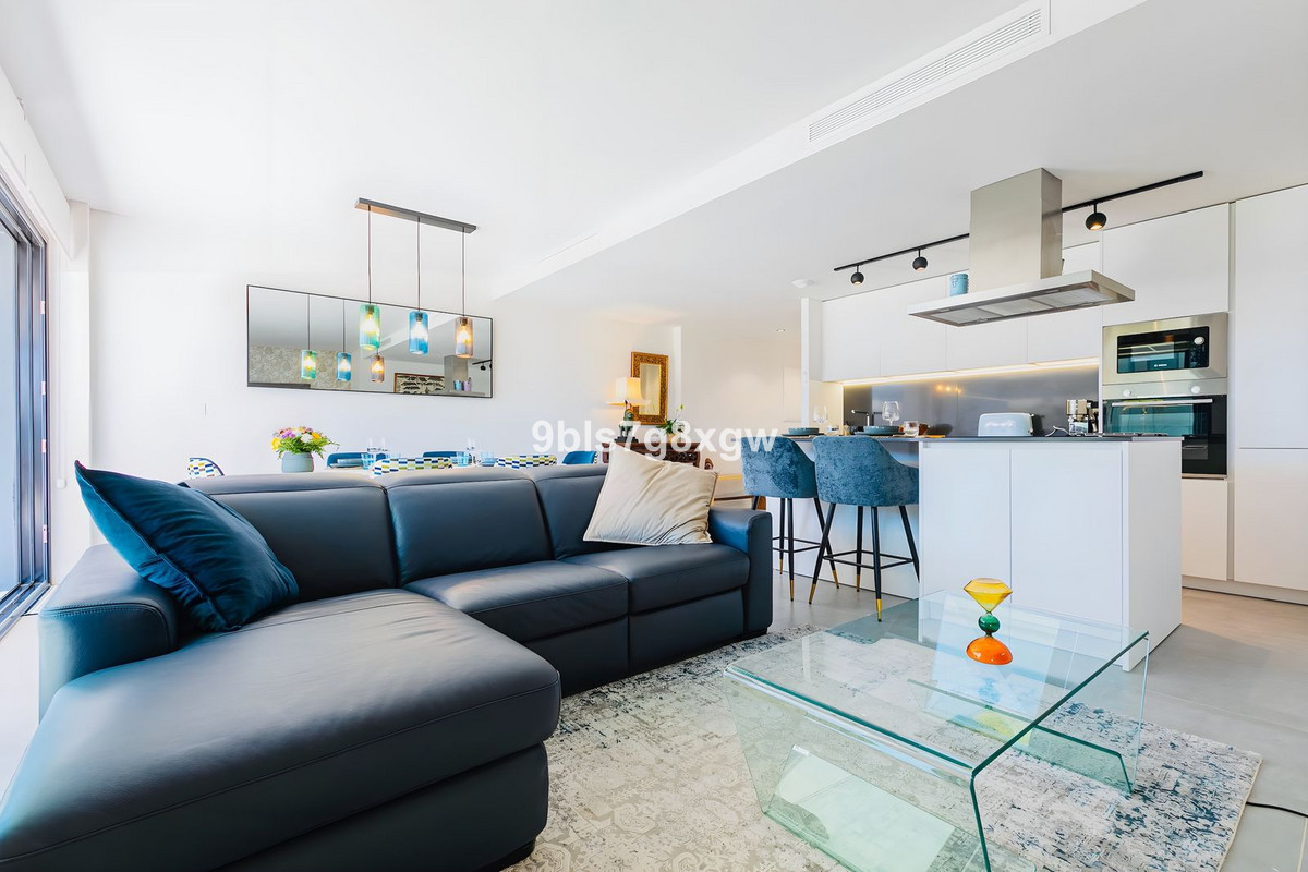 Appartement te koop in New Golden Mile | 3 slaapkamers H5048293