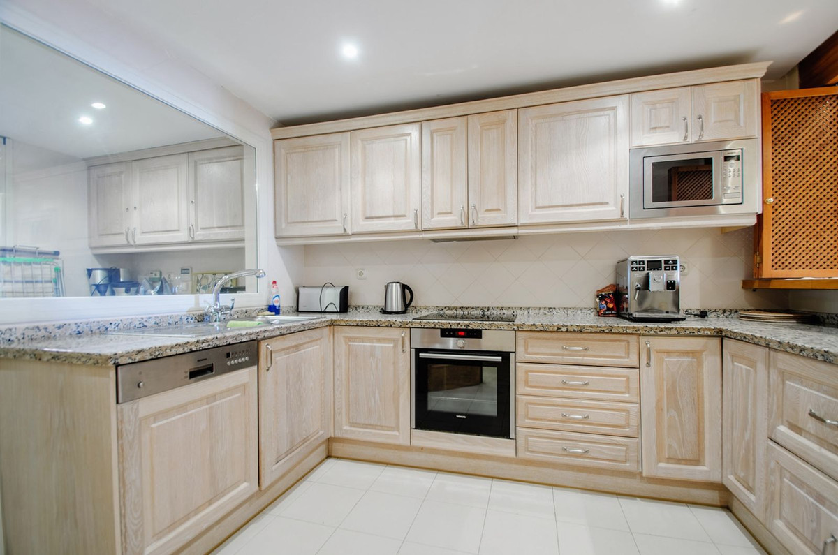 Appartement te koop in New Golden Mile | 2 slaapkamers H5048380