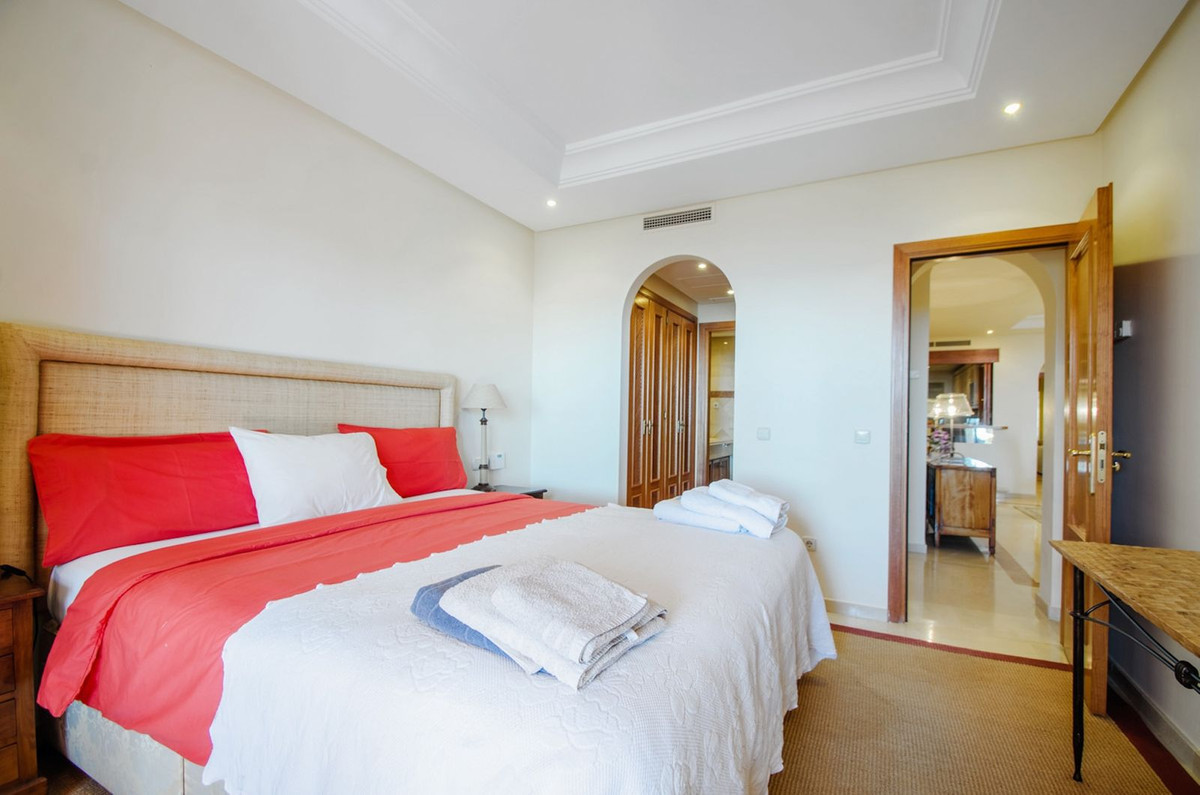 Appartement te koop in New Golden Mile | 2 slaapkamers H5048380