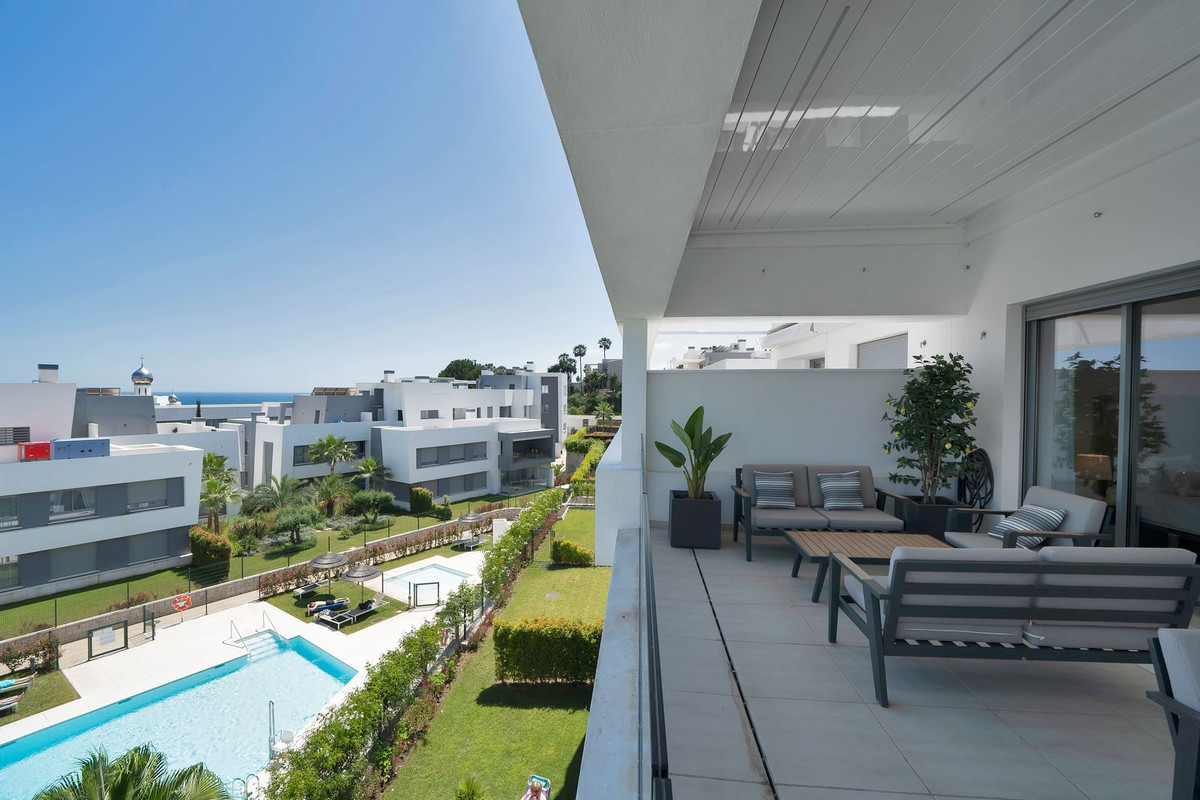 Appartement te koop in New Golden Mile | 3 slaapkamers H5049541