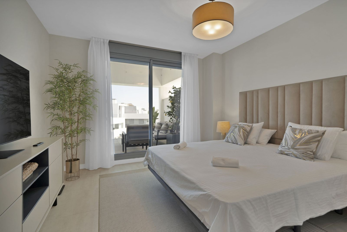 Appartement te koop in New Golden Mile | 3 slaapkamers H5049541