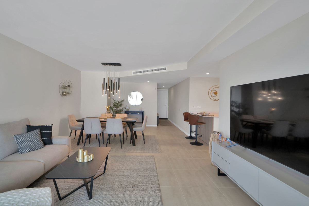 Appartement te koop in New Golden Mile | 3 slaapkamers H5049541