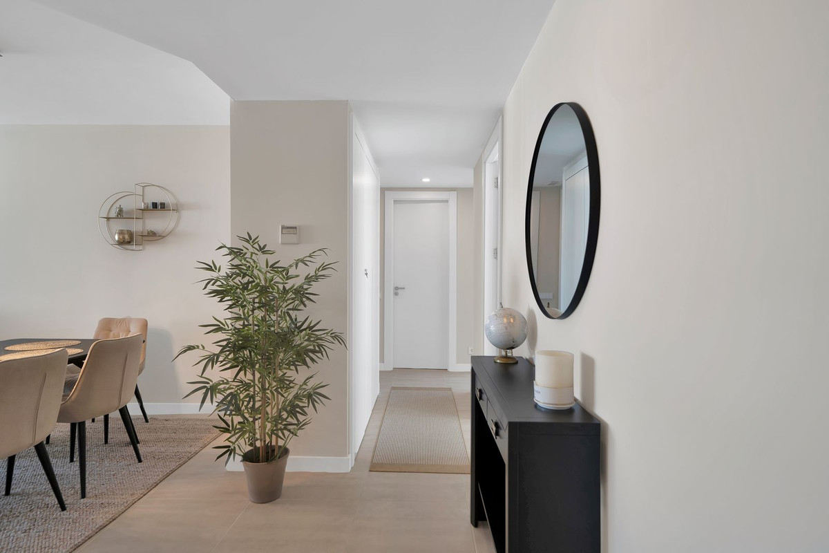 Appartement te koop in New Golden Mile | 3 slaapkamers H5049541