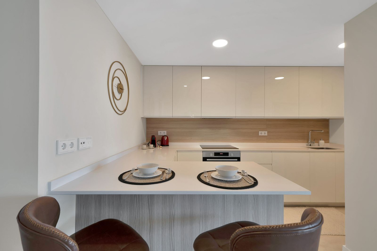 Appartement te koop in New Golden Mile | 3 slaapkamers H5049541
