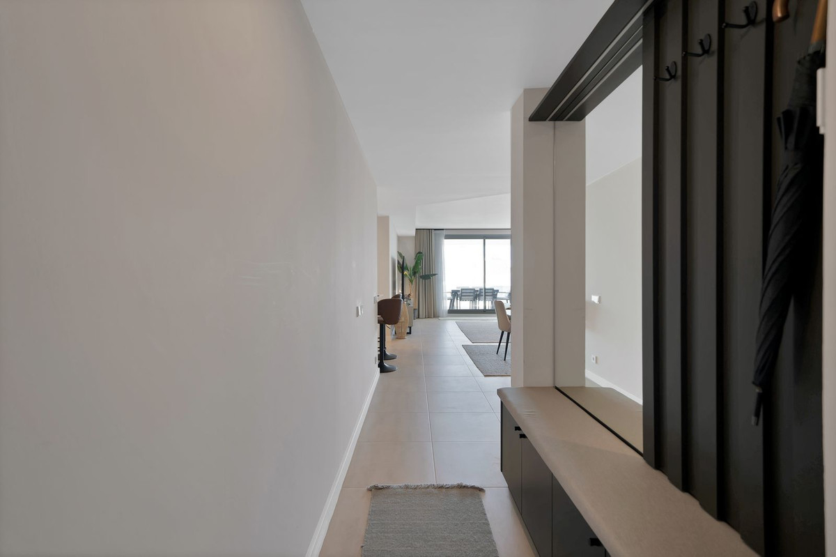 Appartement te koop in New Golden Mile | 3 slaapkamers H5049541