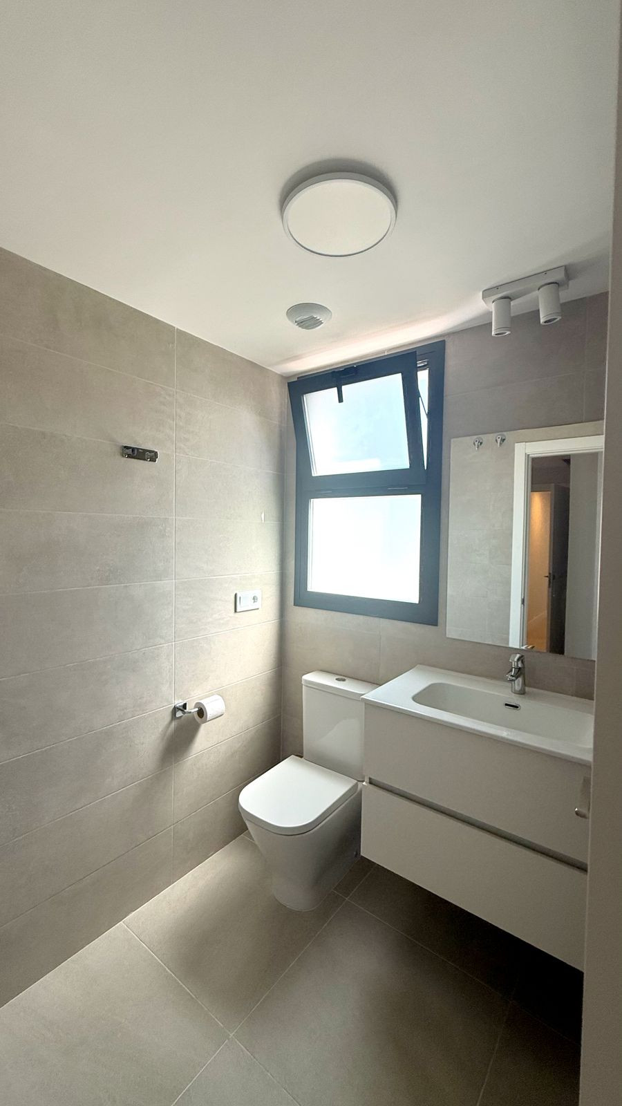 Appartement te koop in New Golden Mile | 3 slaapkamers H5061838