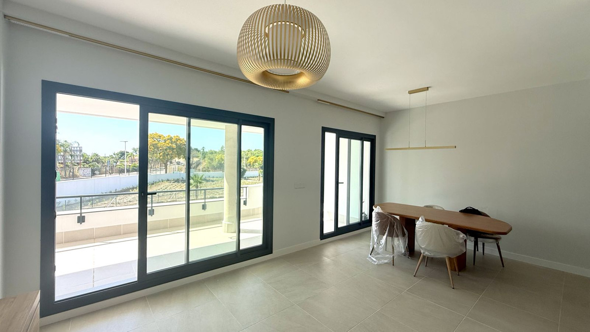 Appartement te koop in New Golden Mile | 3 slaapkamers H5061838