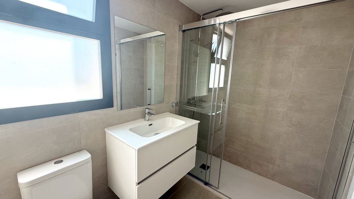 Appartement te koop in New Golden Mile | 3 slaapkamers H5061838