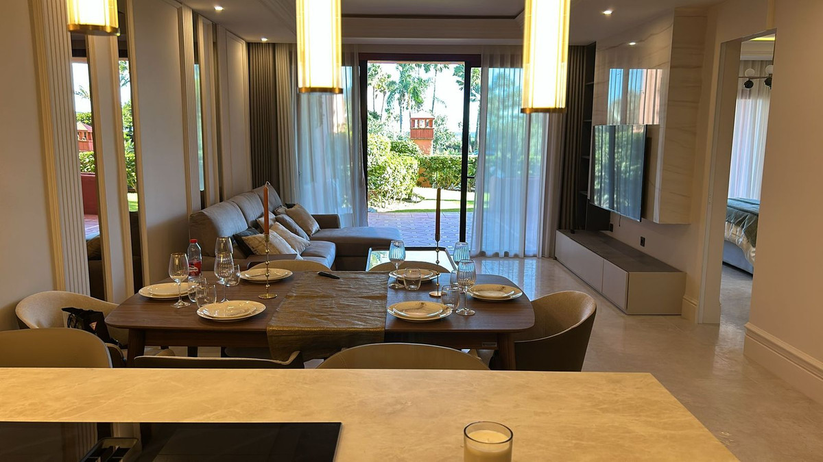 Appartement te koop in New Golden Mile | 3 slaapkamers H5071345