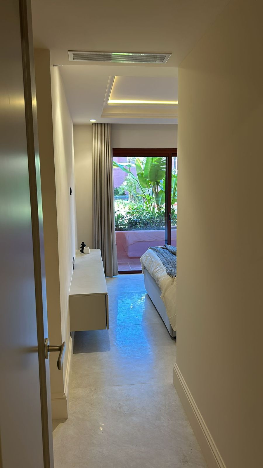 Appartement te koop in New Golden Mile | 3 slaapkamers H5071345