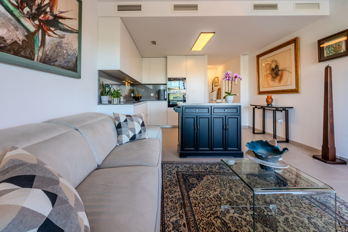 Appartement te koop in New Golden Mile | 2 slaapkamers H5079931